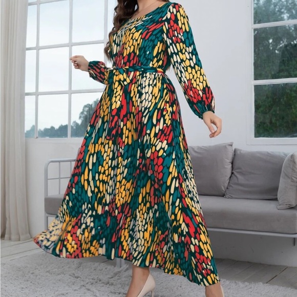 New Autumnal Dress - Picture 3 of 3